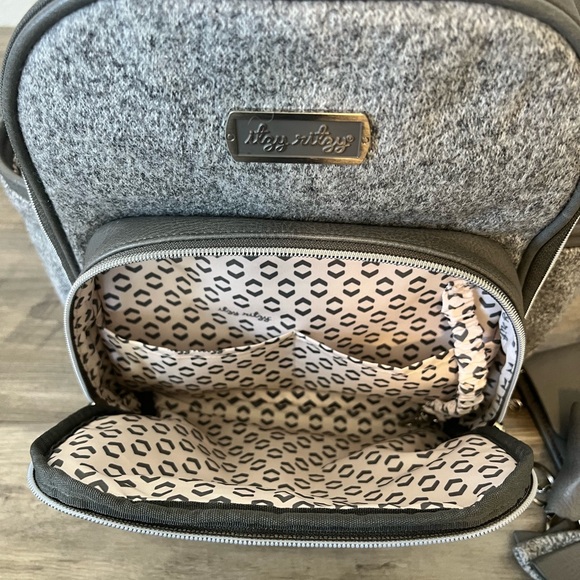 Itzy Ritzy Grayson Boss Mini Backpack with Accessories - Picture 5 of 9